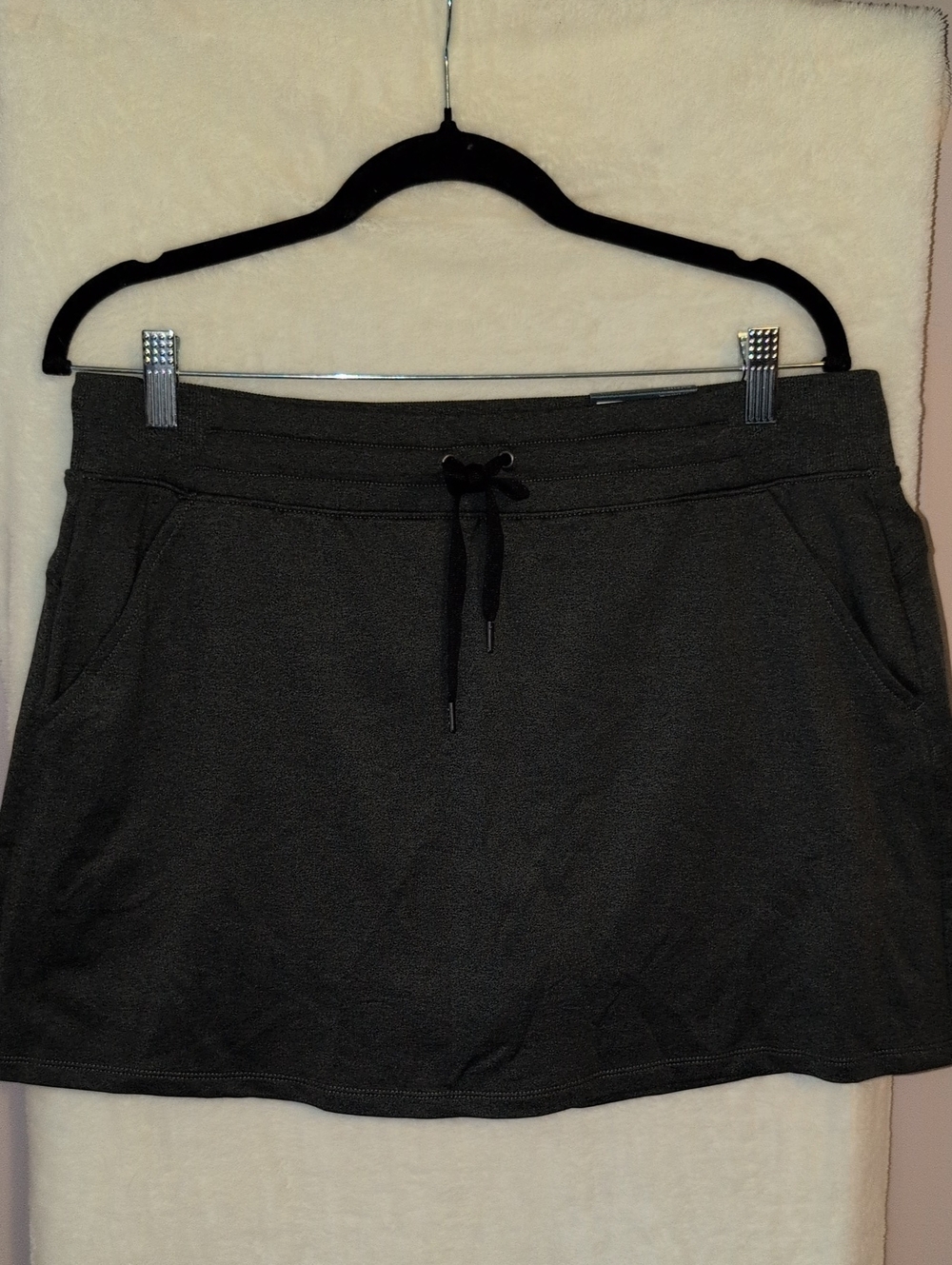 tek gear Dark Green Drawstring Mini Skort with Pockets